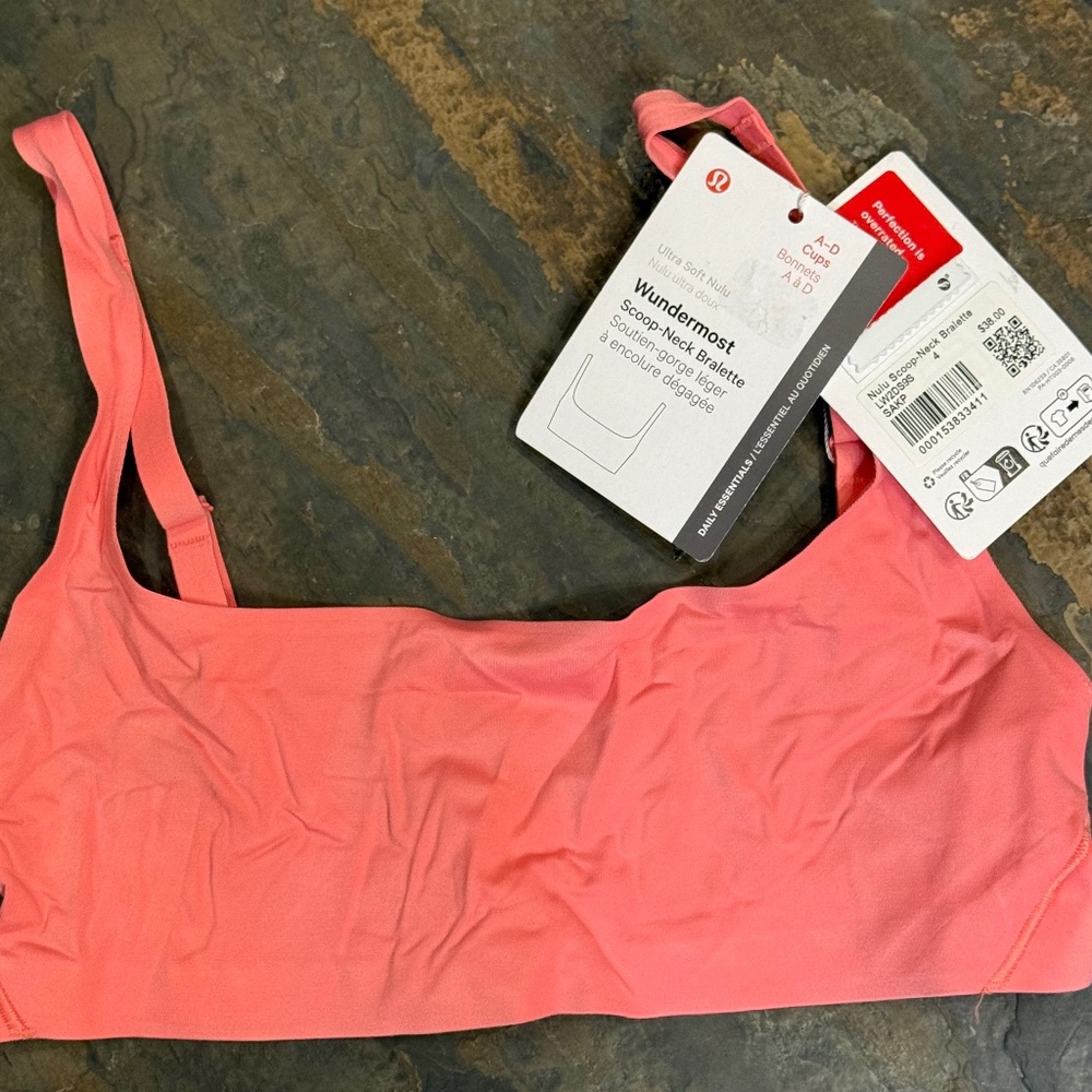 Lululemon Wundermost Scoop Neck Bralette XXS Size 4 in Sakura Pink